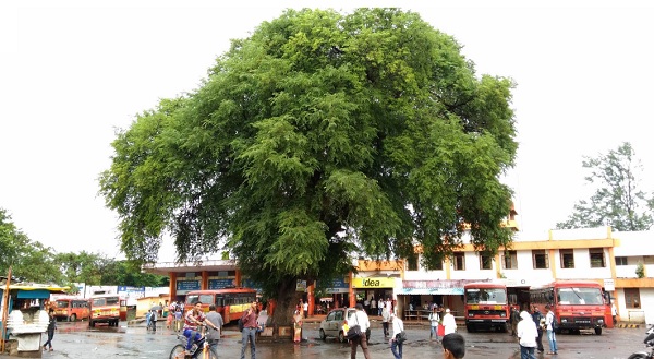 gadhingalaj st bus depot